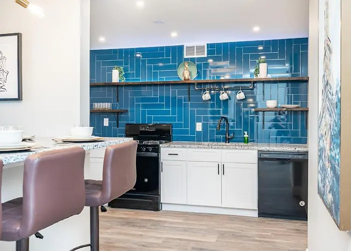 Atlanta Downtown! High Rise! Onsite Parking Lm1903